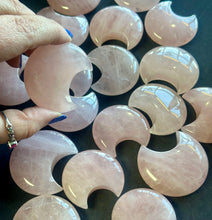 Load image into Gallery viewer, Rose Quartz Moon Carving