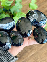 Load image into Gallery viewer, Black onyx palm stone
