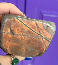 Load image into Gallery viewer, Copper sunset, peach flash labradorite freeform-1
