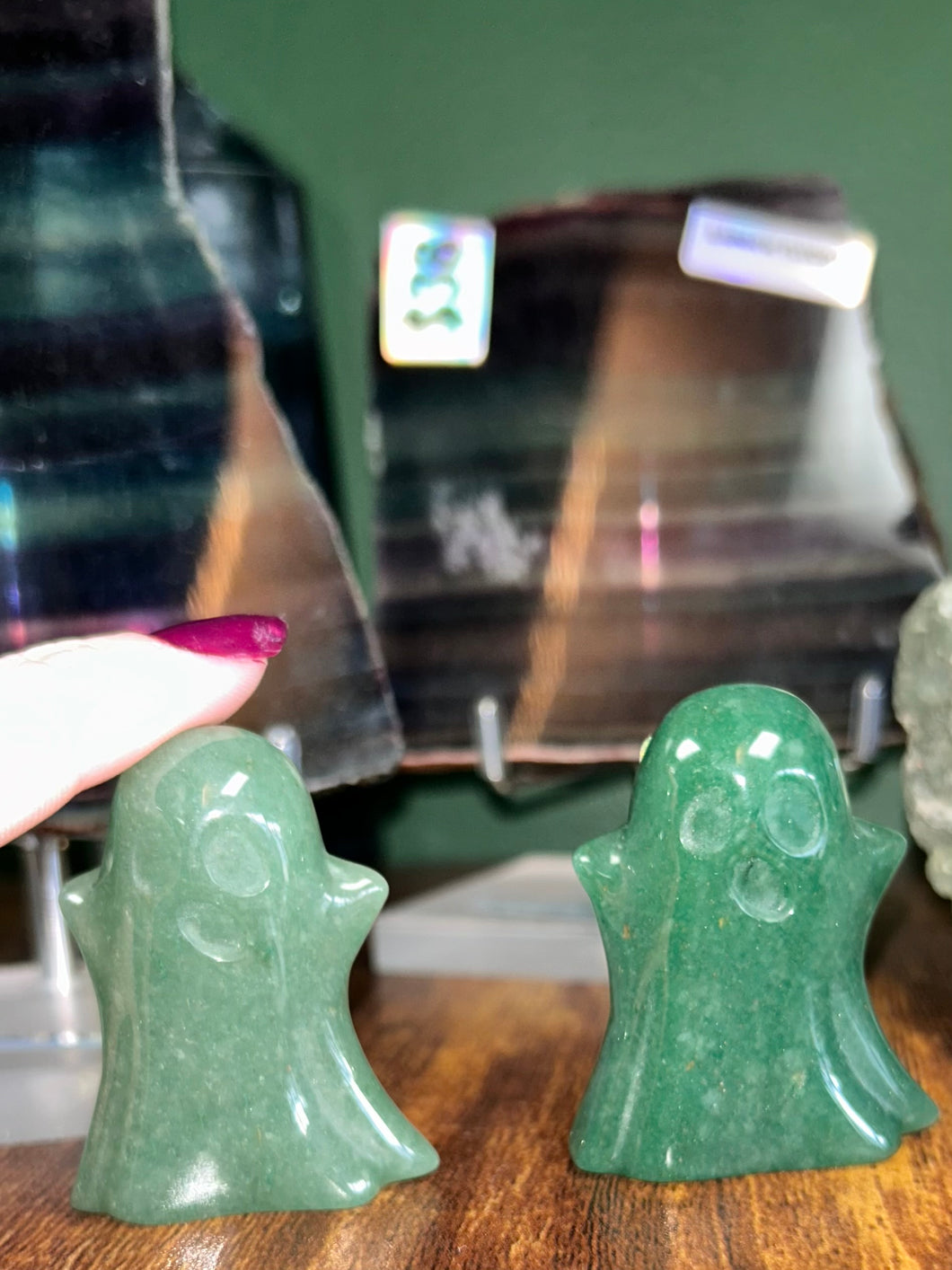 Green aventurine ghost
