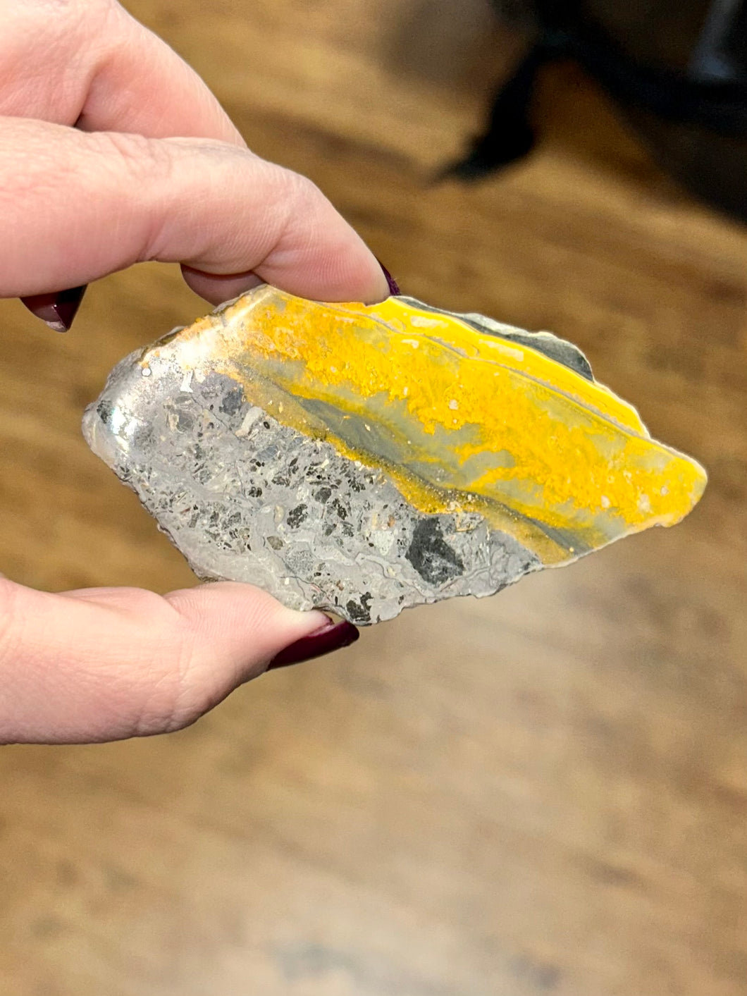 Bumble bee jasper with stand